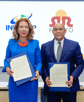 Sur Futuro e INFOTEP firman acuerdo para capacitación en energía renovable en la región Sur del país
